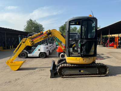 Мини-Экскаватор KOMATSU PC30UU-5