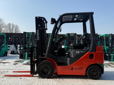 ВИЛОЧНЫЙ ПОГРУЗЧИК TOYOTA 02-8FG18