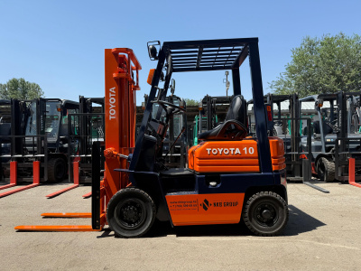 ВИЛОЧНЫЙ ПОГРУЗЧИК TOYOTA 5FGL10