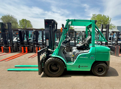 Вилочный погрузчик MITSUBISHI FGE35AT