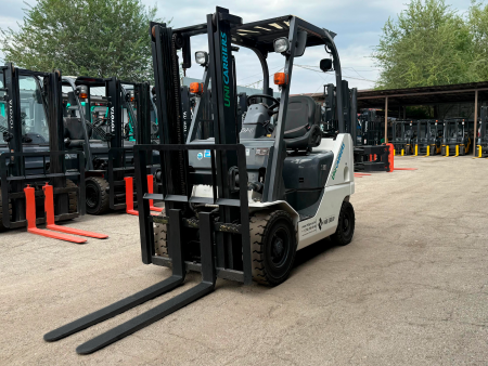 ВИЛОЧНЫЙ ПОГРУЗЧИК UNICARRIERS FGE15T15