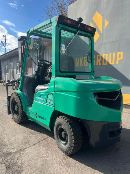 Вилочный погрузчик MITSUBISHI FGE35AT