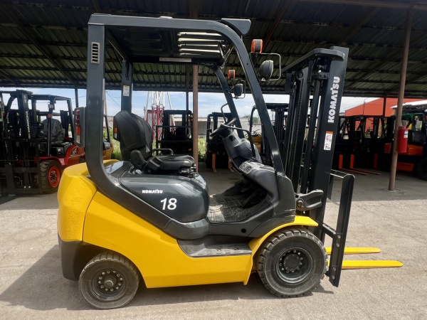 ВИЛОЧНЫЙ ПОГРУЗЧИК KOMATSU FG18T