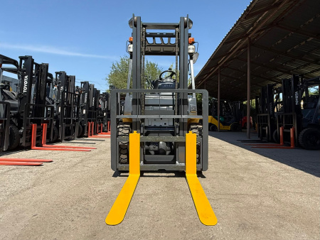 ВИЛОЧНЫЙ ПОГРУЗЧИК KOMATSU FG20C