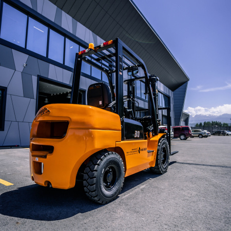 Дизельный вилочный погрузчик Hangcha CPCD30-AG2 (3000 кг)