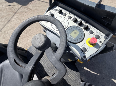 Каток  BOMAG BW 100 AD-5