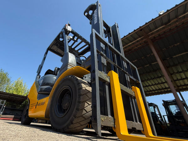 ВИЛОЧНЫЙ ПОГРУЗЧИК KOMATSU FG10T 