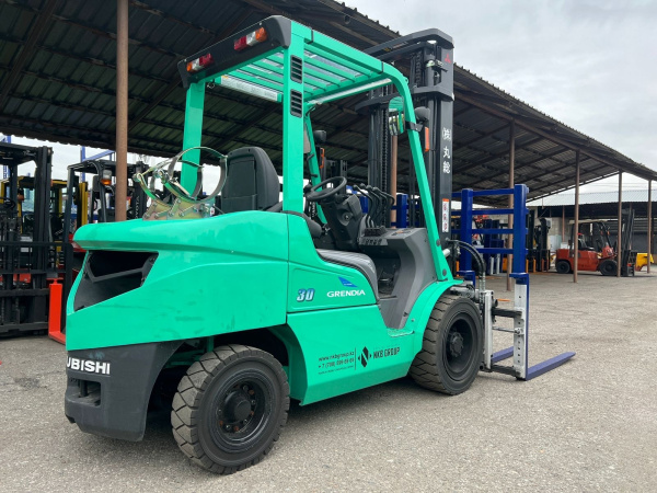 Вилочный погрузчик MITSUBISHI FGE30TP