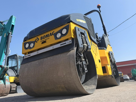 Каток  BOMAG BW 100 AD-5