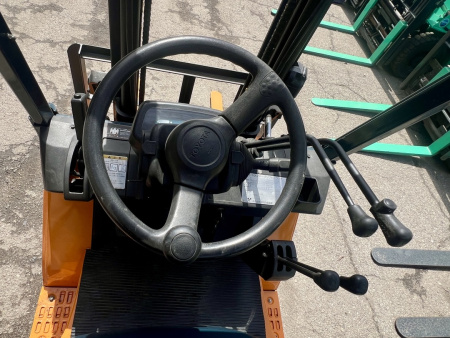 ВИЛОЧНЫЙ ПОГРУЗЧИК TOYOTA 7FGL15 