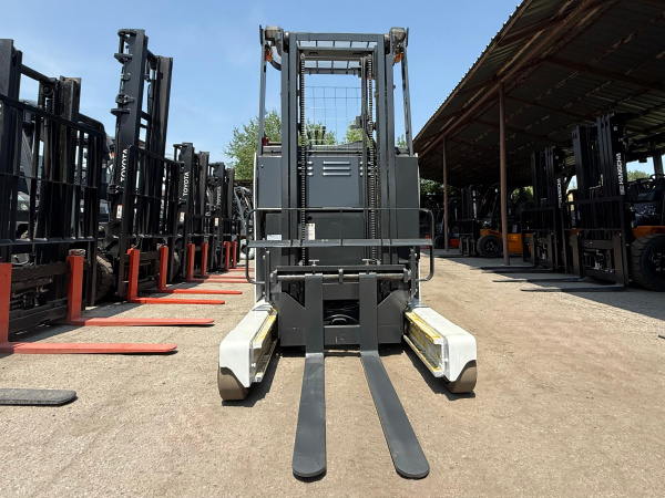 РИЧТРАК UNICARRIERS FRB15-8A 