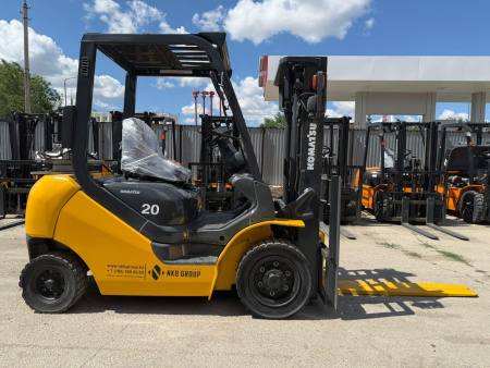 ВИЛОЧНЫЙ ПОГРУЗЧИК  KOMATSU FG20T-17