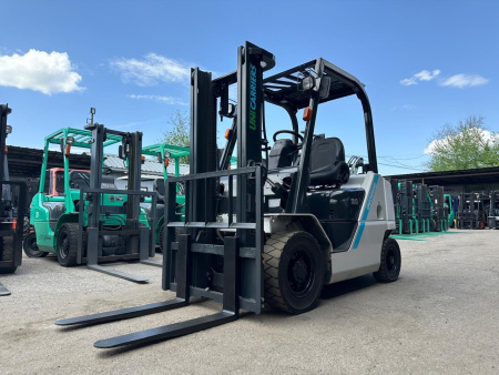 Вилочный погрузчик UNICARRIERS FHG20T5