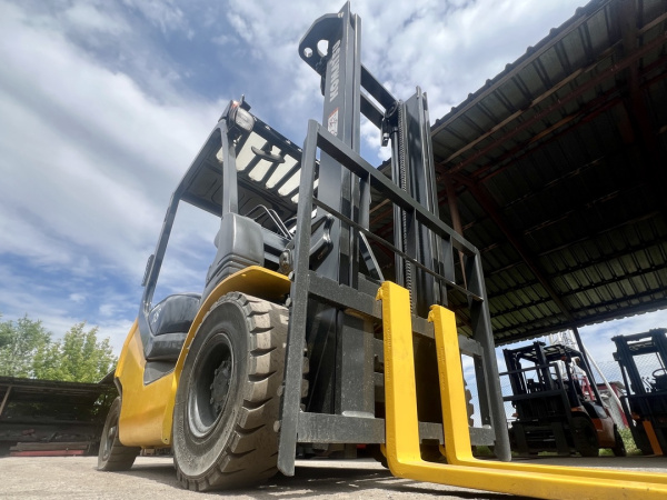 ВИЛОЧНЫЙ ПОГРУЗЧИК KOMATSU FG18T