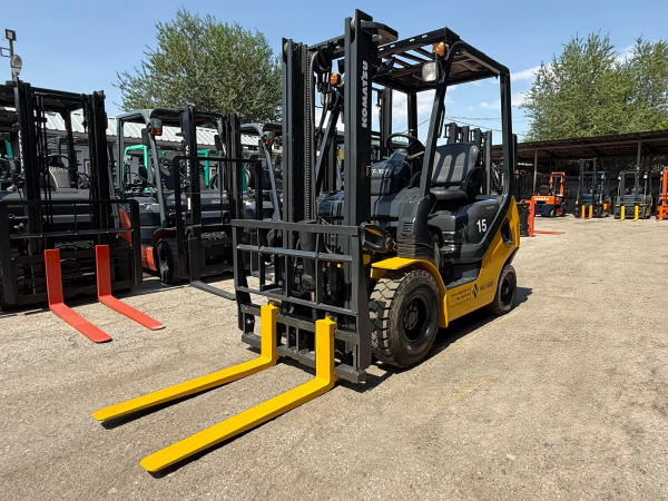 ВИЛОЧНЫЙ ПОГРУЗЧИК KOMATSU FG15T-21