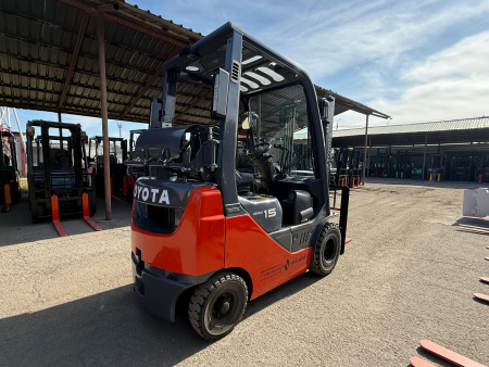 ВИЛОЧНЫЙ ПОГРУЗЧИК TOYOTA 02-8FGL15