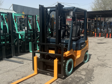 ВИЛОЧНЫЙ ПОГРУЗЧИК TOYOTA 7FGL15 