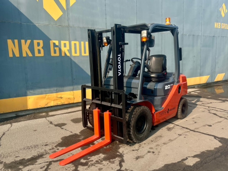ВИЛОЧНЫЙ ПОГРУЗЧИК TOYOTA 02-8FDL20