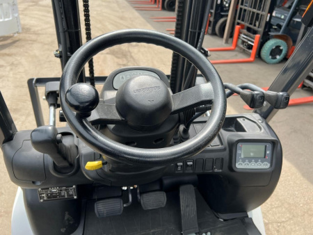 Вилочный погрузчик UNICARRIERS FHG20T5