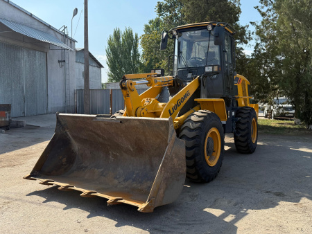 Фронтальный погрузчик LiuGong CLG 835H