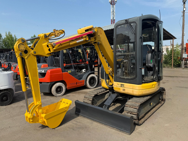 Мини-Экскаватор KOMATSU PC30UU-5