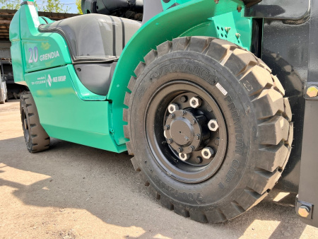 Вилочный погрузчик MITSUBISHI FDE20T