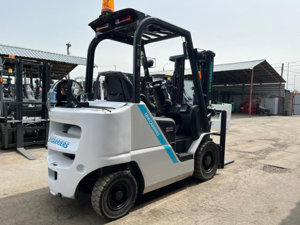 Вилочный погрузчик UNICARRIERS FHG20T5