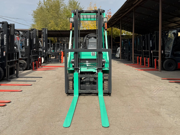 Вилочный погрузчик MITSUBISHI FG15T