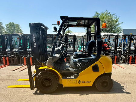 Вилочный погрузчик KOMATSU FG20T
