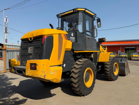 Фронтальный погрузчик LiuGong CLG 835H