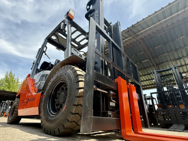 ВИЛОЧНЫЙ ПОГРУЗЧИК TOYOTA 02-8FGL25