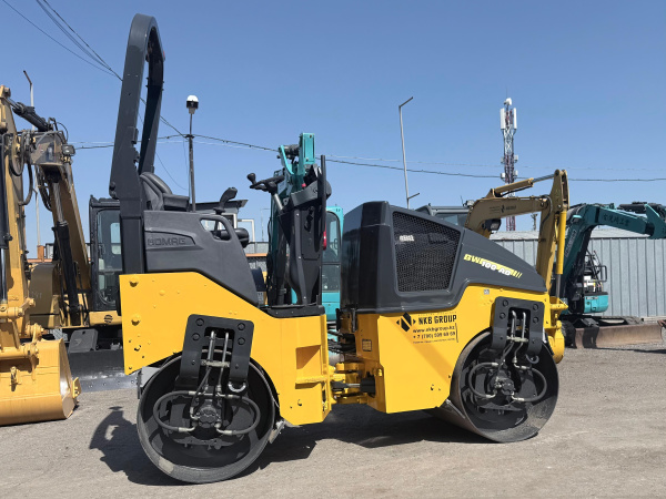 Каток  BOMAG BW 100 AD-5