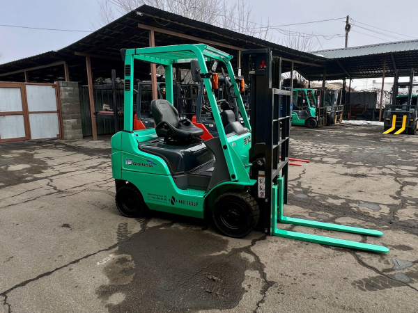 Вилочный погрузчик MITSUBISHI  FGE15T