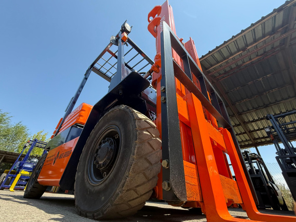 ВИЛОЧНЫЙ ПОГРУЗЧИК TOYOTA 5FGL10