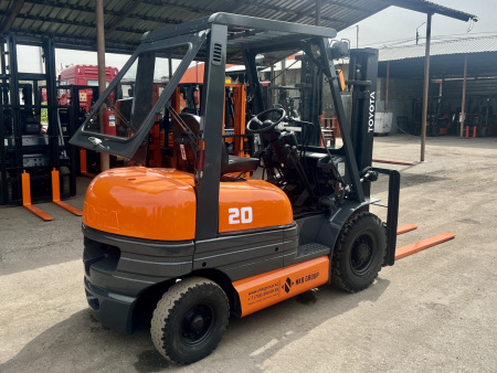 ВИЛОЧНЫЙ ПОГРУЗЧИК TOYOTA 40-6FG20 