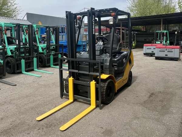 Вилочный погрузчик KOMATSU FG15T