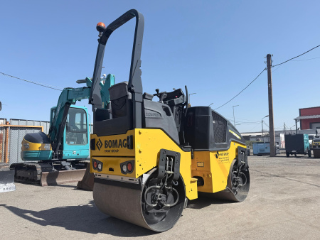 Каток  BOMAG BW 100 AD-5