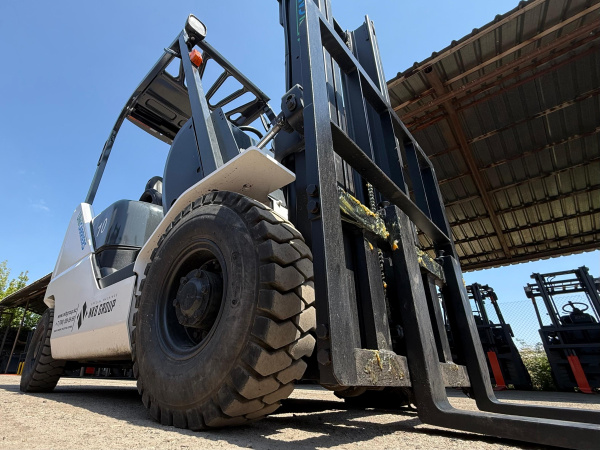 ВИЛОЧНЫЙ ПОГРУЗЧИК UNICARRIERS FGE10T5