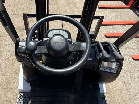 ВИЛОЧНЫЙ ПОГРУЗЧИК UNICARRIERS FGE10T5