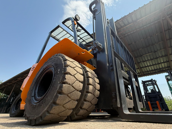 Вилочный погрузчик HANGCHA CPD25-AC3